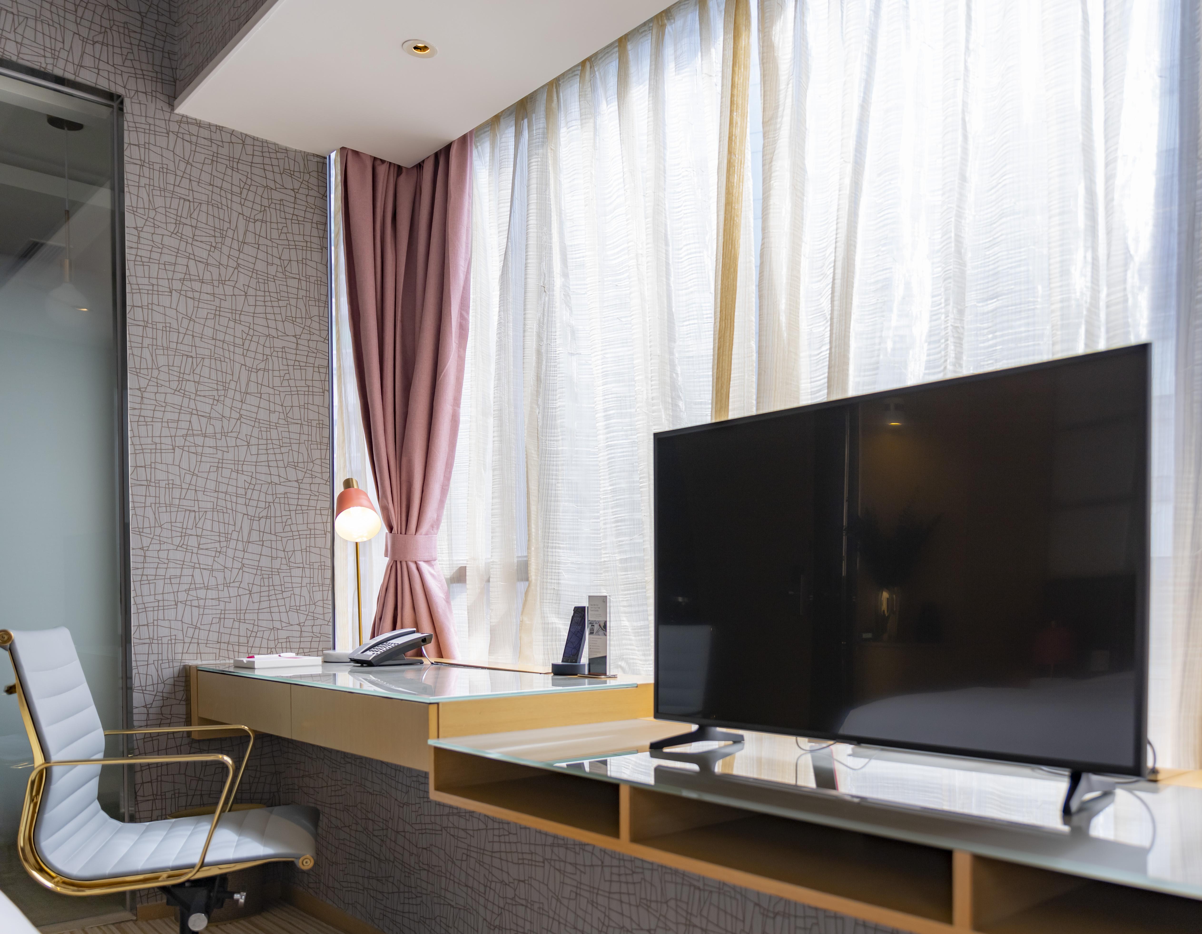 The Mercer Hong Kong Exterior photo